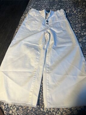 GAP White High-Rise Wide Leg Jeans